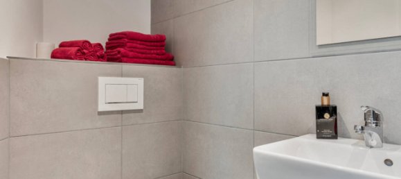 6-Zimmer Haus in Düsseldorf, Germany, Nr. 8023 40