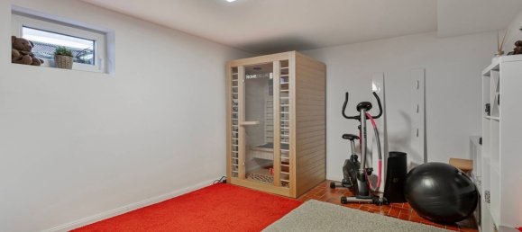 6-Zimmer Haus in Düsseldorf, Germany, Nr. 8023 38