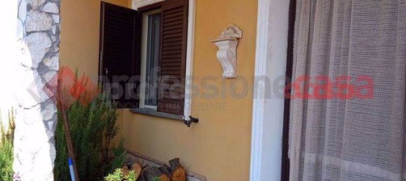 Дом с 7 комнатами в Вероли, Италия № 78192 5