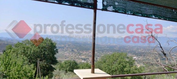 Дом с 7 комнатами в Вероли, Италия № 78192 16