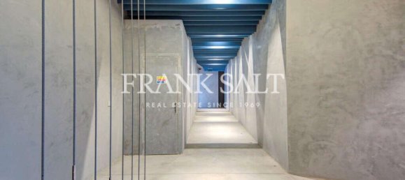 Oficina en Sliema, Malta 493 m² No. 13133 33