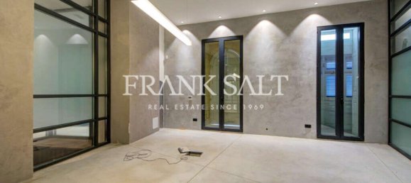 Oficina en Sliema, Malta 493 m² No. 13133 25