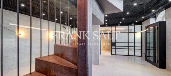 Oficina en Sliema, Malta 493 m² No. 13133 14