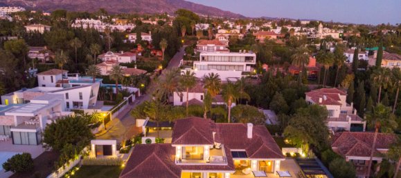 5 غرف نوم فيلا في Marbella, Spain رقم 96759 58