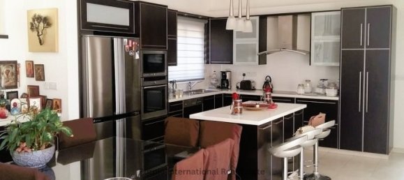 4 bedrooms Villa in Pegeia, Cyprus No. 22349 9