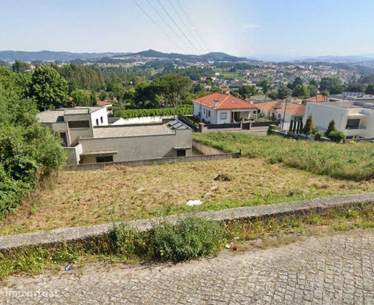 600m² Land in Rebordoes, Portugal No. 294091