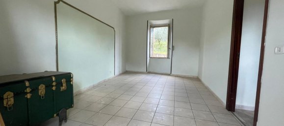 3-Zimmer Wohnung in Caserta, Italy, Nr. 171945 9