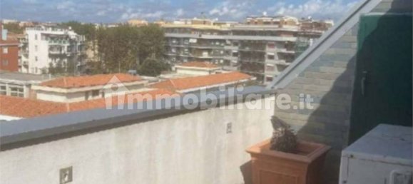 5 rooms Apartment in Rome, Italy No. 295565 5