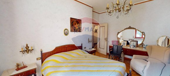 Apartamento de 5 habitaciónes en Genoa, Italy No. 40181 37