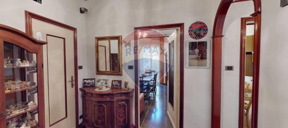 Apartamento de 5 habitaciónes en Genoa, Italy No. 40181 2