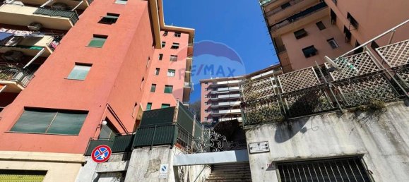 Apartamento de 5 habitaciónes en Genoa, Italy No. 40181 93