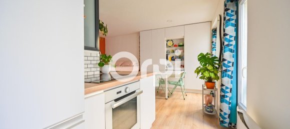 Studio in Paris, France, Nr. 142067 2