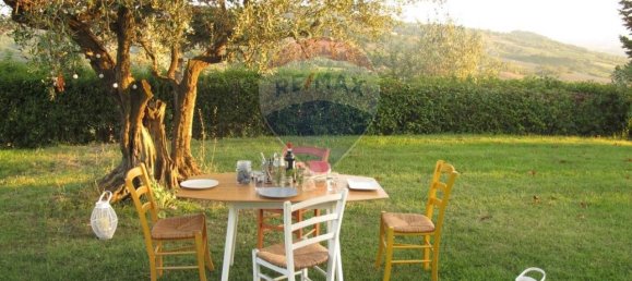 Villa de 5 habitaciónes en Coriano, Italy No. 3518 4