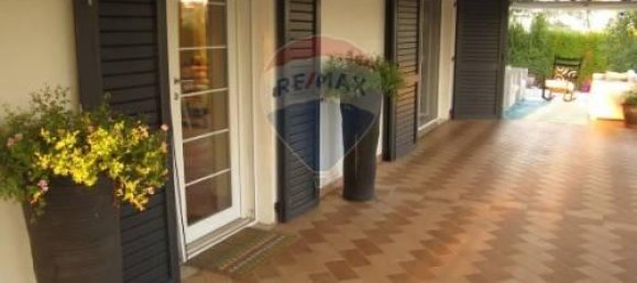 Villa de 5 habitaciónes en Coriano, Italy No. 3518 6