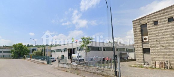 1555m² Warehouse in Pianello Val Tidone, Italy No. 318892 2