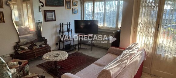 3 Schlafzimmer Wohnung in Carrara, Italy, Nr. 194361 8
