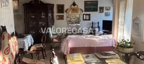 3 Schlafzimmer Wohnung in Carrara, Italy, Nr. 194361 6
