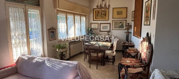 3 Schlafzimmer Wohnung in Carrara, Italy, Nr. 194361 3