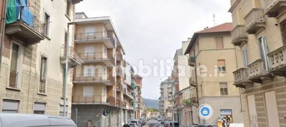 2 bedrooms Apartment in Turin, Italy No. 196879 37