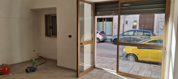 1-salle Propriété commerciale à Gioia del Colle, Italy No. 252326 2