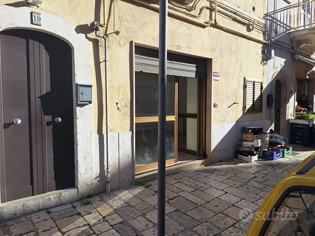 1-salle Propriété commerciale à Gioia del Colle, Italy No. 252326