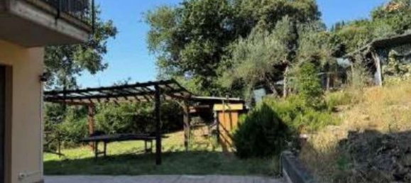 4 rooms Apartment in Marsciano, Italy No. 47043 5