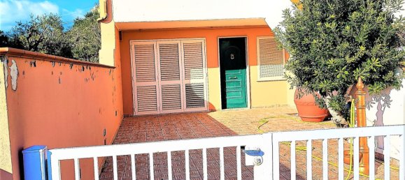 Casa de 6 habitaciónes en Minturno, Italy No. 214733 3