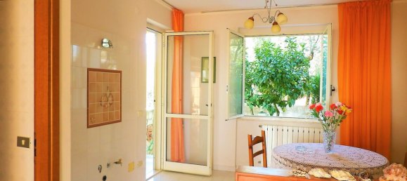 Casa de 6 habitaciónes en Minturno, Italy No. 214733 18