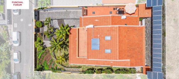 5 bedrooms Villa in Funchal, Portugal No. 130206 2