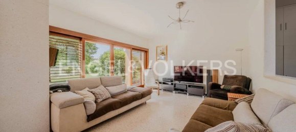 6 bedrooms Villa in Asolo, Italy No. 132084 9