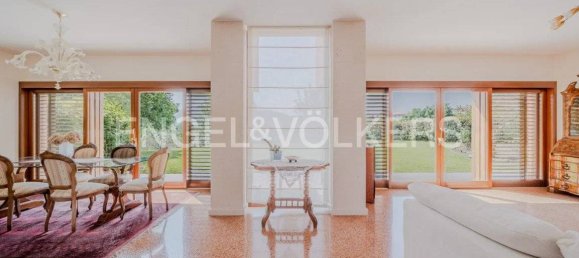 6 bedrooms Villa in Asolo, Italy No. 132084 13
