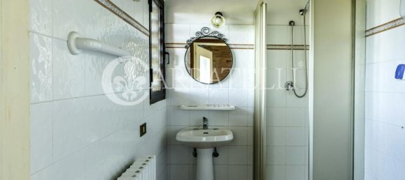 9 bedrooms Land in Siena, Italy No. 163449 10