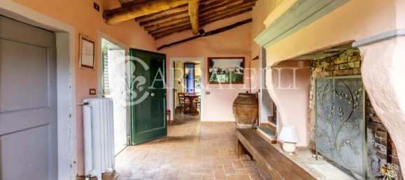9 bedrooms Land in Siena, Italy No. 163449 6