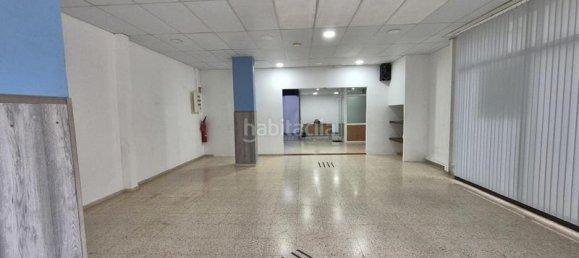 220m² Commercial property in Pineda de Mar, Spain No. 115358 7