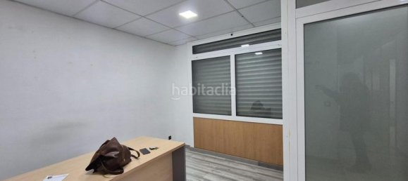 220m² Commercial property in Pineda de Mar, Spain No. 115358 6