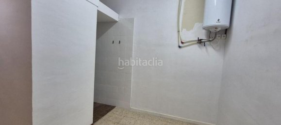 220m² Commercial property in Pineda de Mar, Spain No. 115358 11