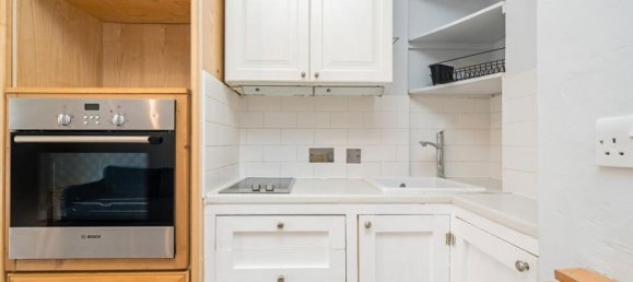 Studio in Bloomsbury, United Kingdom No. 5615 7