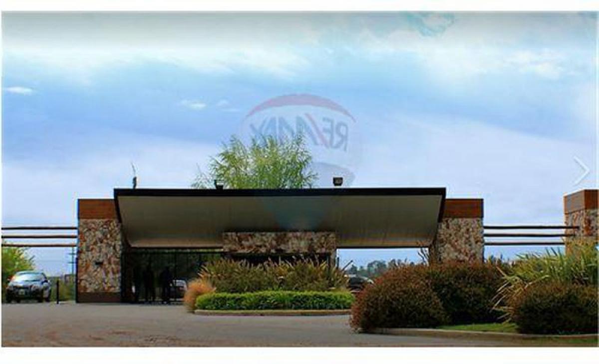  Land in Pilar, Argentina No. 34137