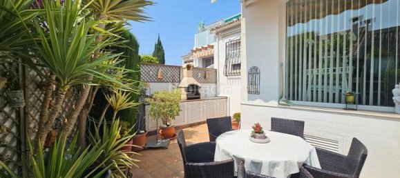 Adosado de 3 dormitorios en Alicante, Spain No. 161646 2