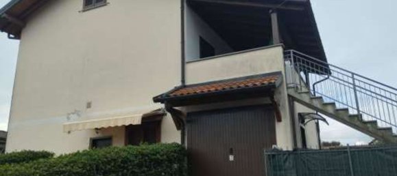 Villa de 7 dormitorios en Cuveglio, Italy No. 363524 2