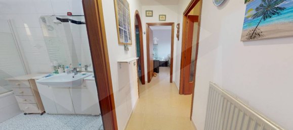 4-Zimmer Wohnung in Casalnuovo di Napoli, Italy, Nr. 21087 13