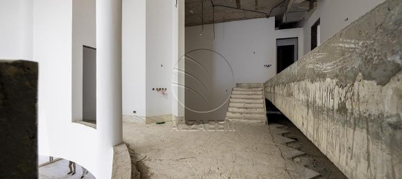 9 bedrooms Villa in Shakhbout City, UAE No. 29668 8