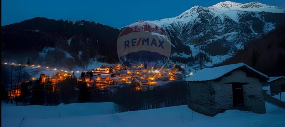 Дом с 7 комнатами в Камподольчино, Италия № 33802 17