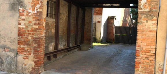 Casa de 13 habitaciónes en Montiglio Monferrato, Italy No. 125142 22