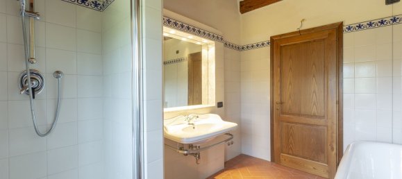 11غرفة منزل في Pelago, Italy رقم 219477 12