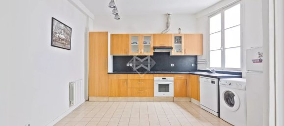 2 bedrooms Apartment in Paris, France No. 294174 2