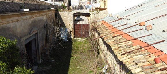 14-salle Maison à Avola, Italy No. 23865 15