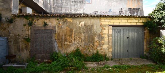 14-salle Maison à Avola, Italy No. 23865 16