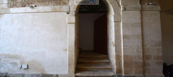 14-salle Maison à Avola, Italy No. 23865 8