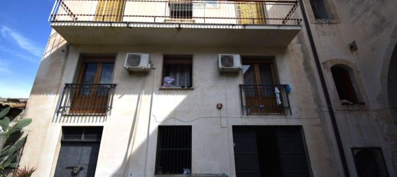 14-salle Maison à Avola, Italy No. 23865 17